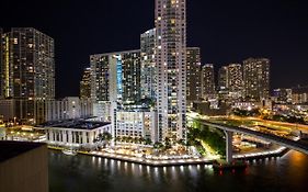 Comfort Inn & Suites Downtown Brickell-port Of